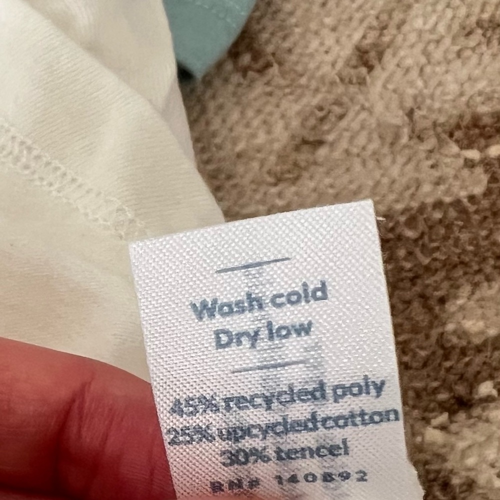 2 Marine Layer “Marge” Graphic Tees - Picture 4 of 11